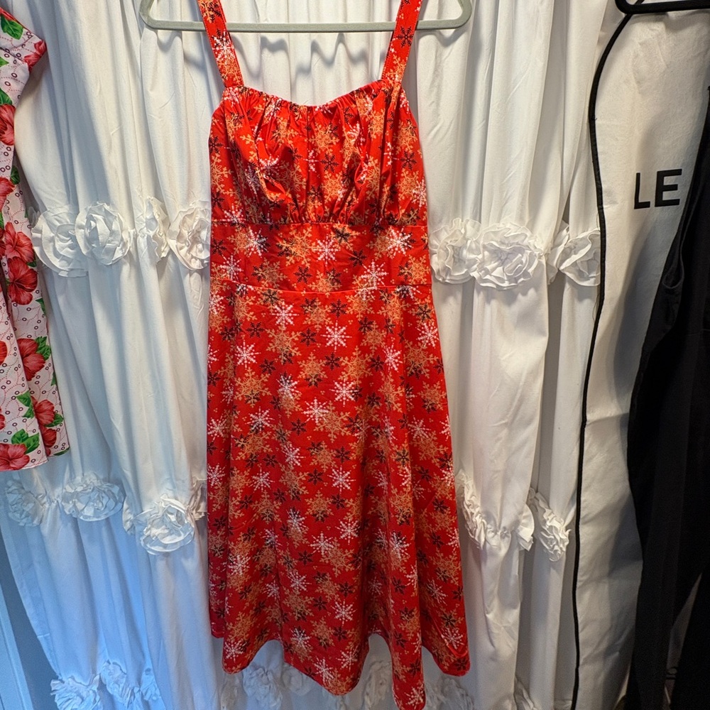 Beautiful, New, A-line/50’s/Fit & Flare, Red, Pin Up style dress with snowflakes